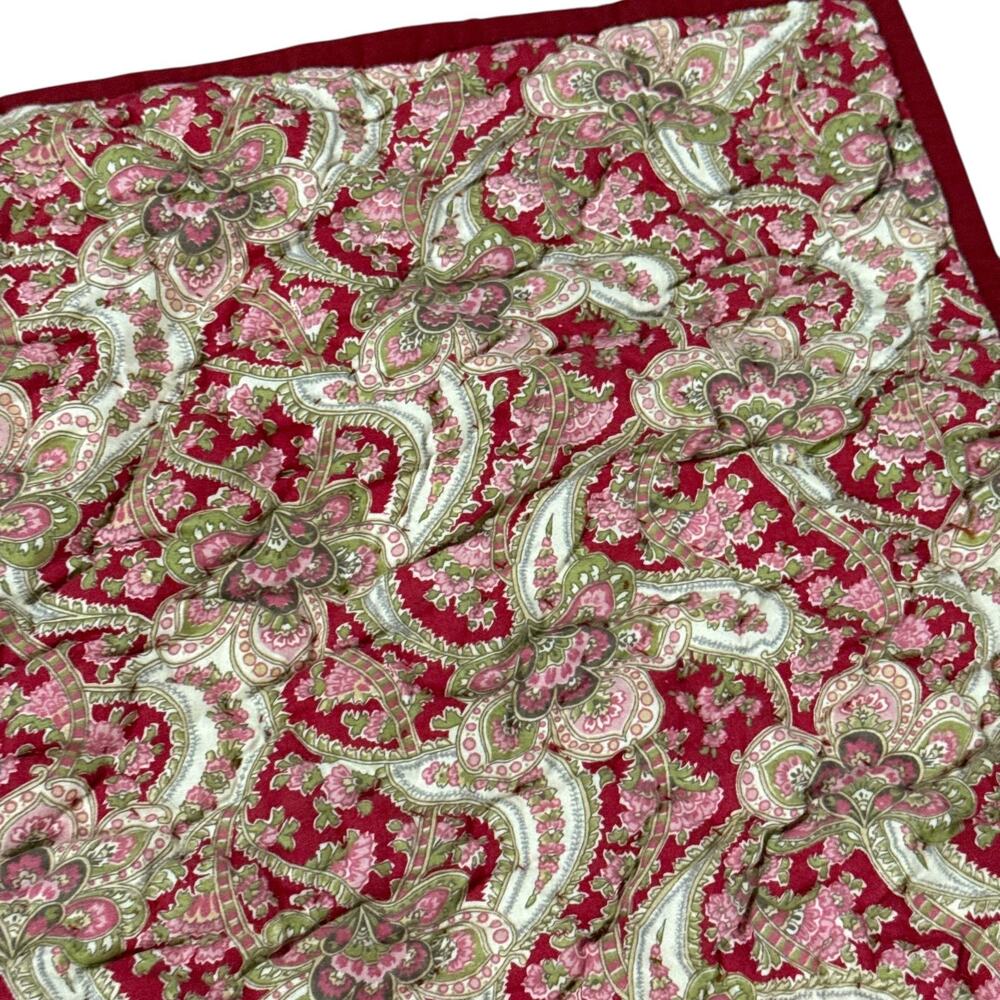 Pottery Barn 100% Cotton Red Georgia Quilted Pillow Sham Standard Size Paisley - Picture 3 of 11